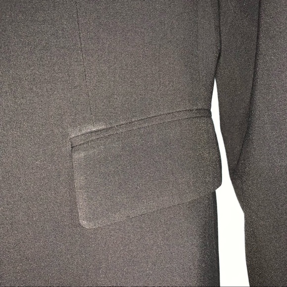 Tahari Arthur S. Levine size 4P chocolate brown blazer - Picture 10 of 12